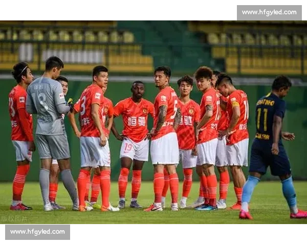 川超热身赛连轰两球 南充队员王浩:每个进球都是城市的心跳 川超热身赛连轰两球 南充队员王浩:每个进球都是城市的心跳